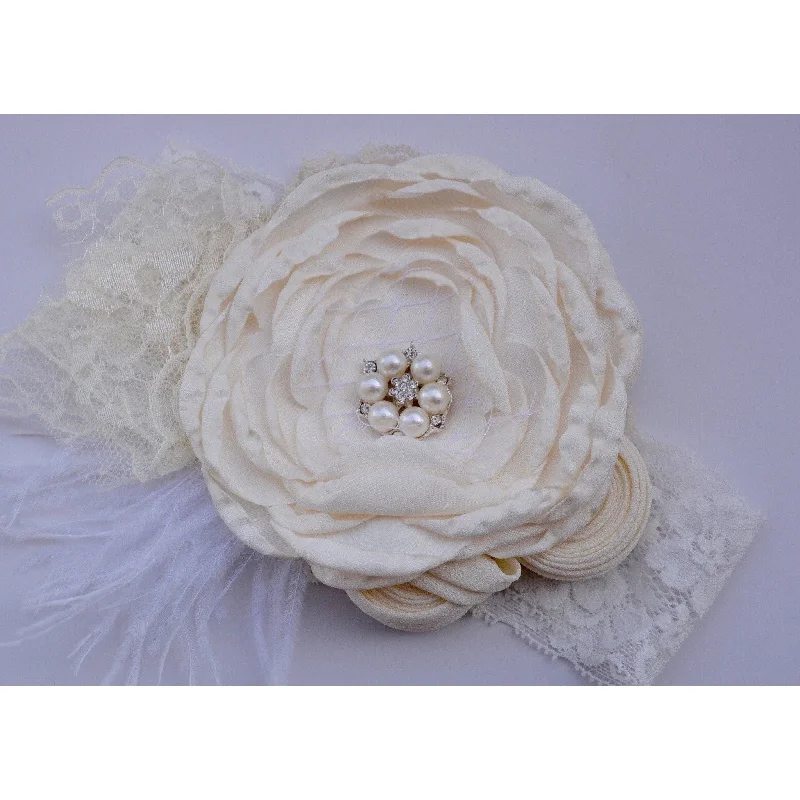 vintage-inspired dressCreme Brulee Headband