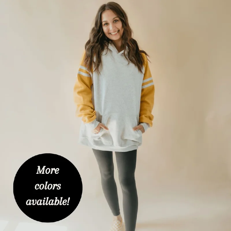 fashionable fitness sweatshirtVarsity Colorblock Pullover